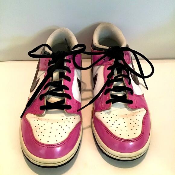 NIKE DUNK LOW SPIRIT PINK 1985 DESIGN COLLECTABLE - Picture 1 of 16